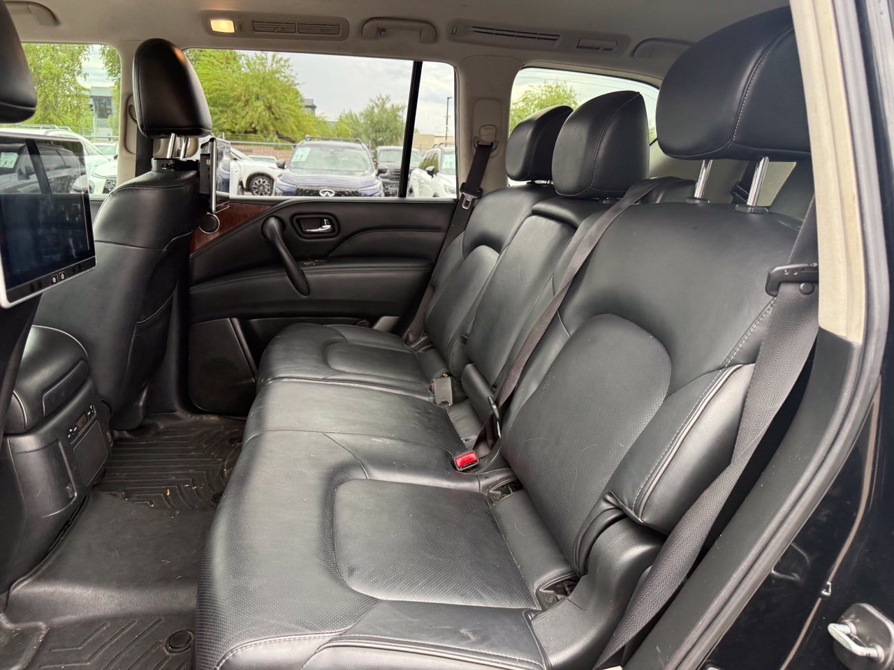 Used 2019 INFINITI QX80 Luxe w/ Proassist Package RWD image 10