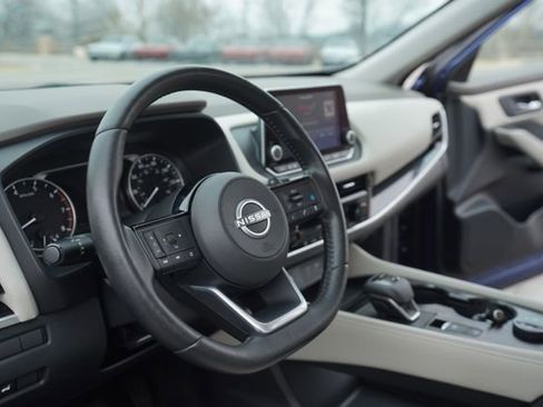 Used 2023 Nissan Rogue SL image 28