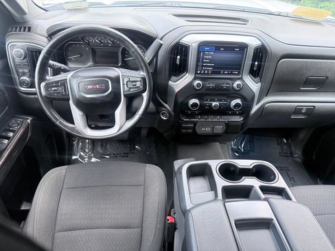 Used 2022 GMC Sierra 2500 SLE w/ X31 Off-Road Package AWD/4WD image 11