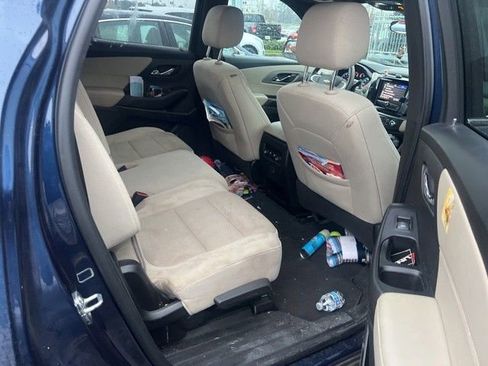 Used 2023 Chevrolet Traverse LS w/ Safety Package image 14