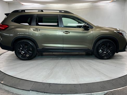 Used 2024 Subaru Ascent Onyx Edition AWD/4WD image 7