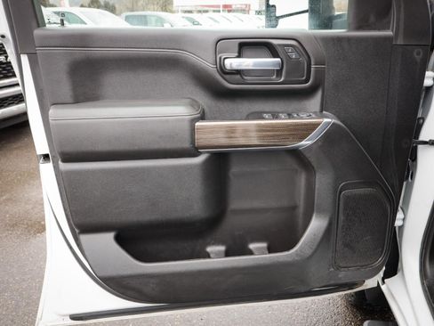 Used 2021 Chevrolet Silverado 3500 LT w/ Convenience Package image 15