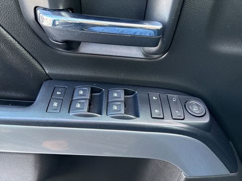 Used 2018 Chevrolet Silverado 1500 LT w/ All Star Edition image 23