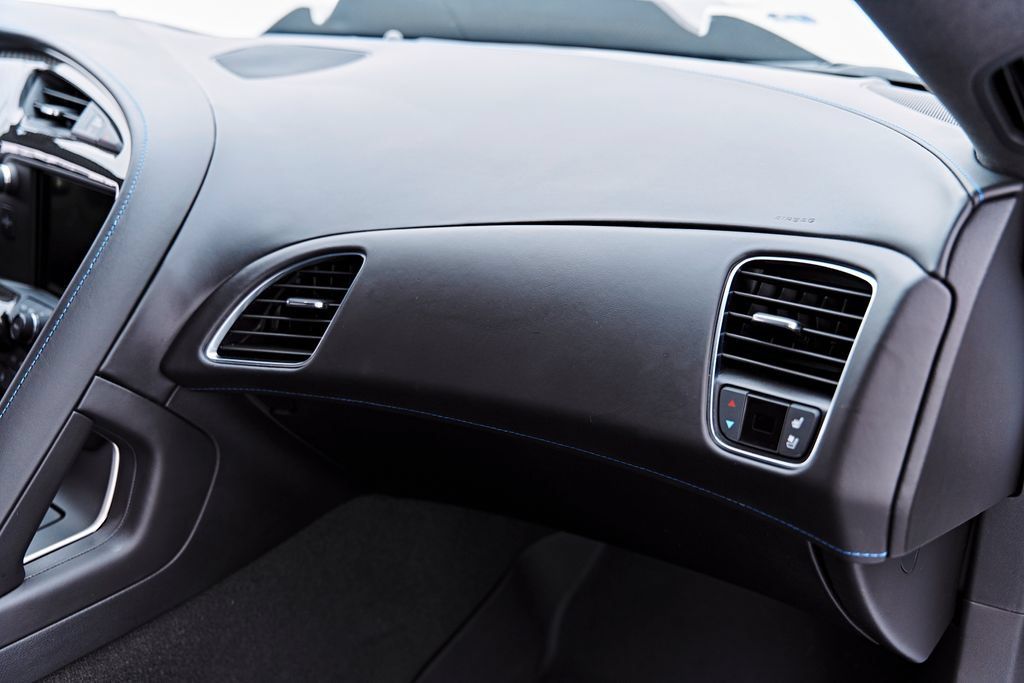 Used 2019 Chevrolet Corvette ZR1 RWD image 61