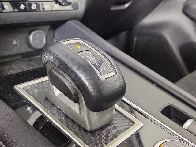 Used 2024 Mitsubishi Outlander SE AWD/4WD image 20