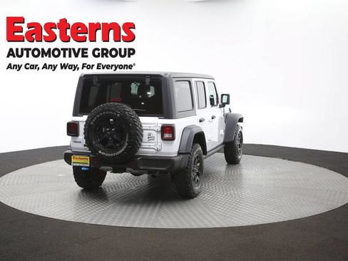 Used 2023 Jeep Wrangler Unlimited w/ Cold Weather Group AWD/4WD image 38