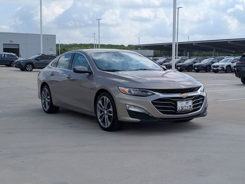 Used 2024 Chevrolet Malibu LT FWD image 7