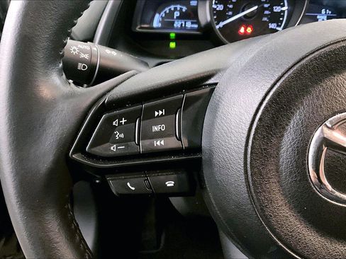 Used 2019 MAZDA CX-3 Touring image 17