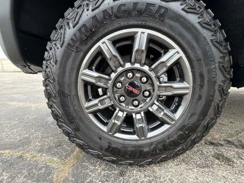 New 2026 GMC Sierra 1500 AT4X image 33