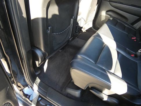 Used 2017 Jeep Grand Cherokee Limited w/ Trailer Tow Group IV image 23