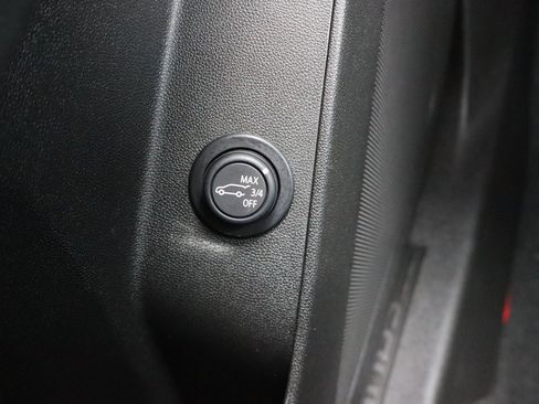 Used 2023 Chevrolet Equinox RS w/ LPO, Floor Liner Package image 26