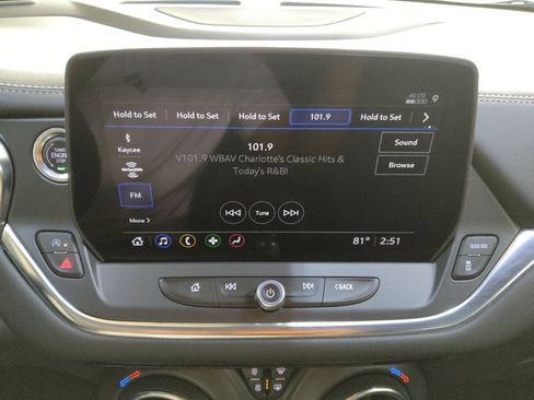 Used 2024 Chevrolet Blazer LT w/ Convenience Package FWD image 25