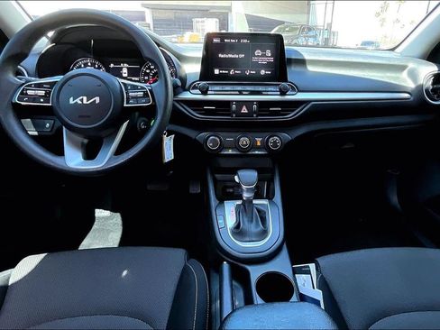 Used 2023 Kia Forte LXS FWD image 13