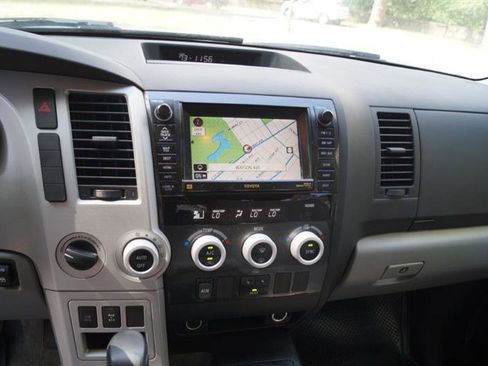 Used 2008 Toyota Sequoia SR5 image 21