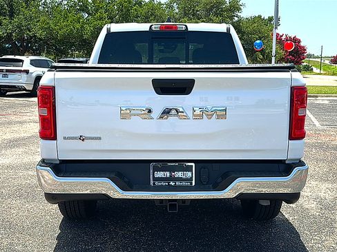 Used 2025 RAM 1500 Lone Star RWD image 7