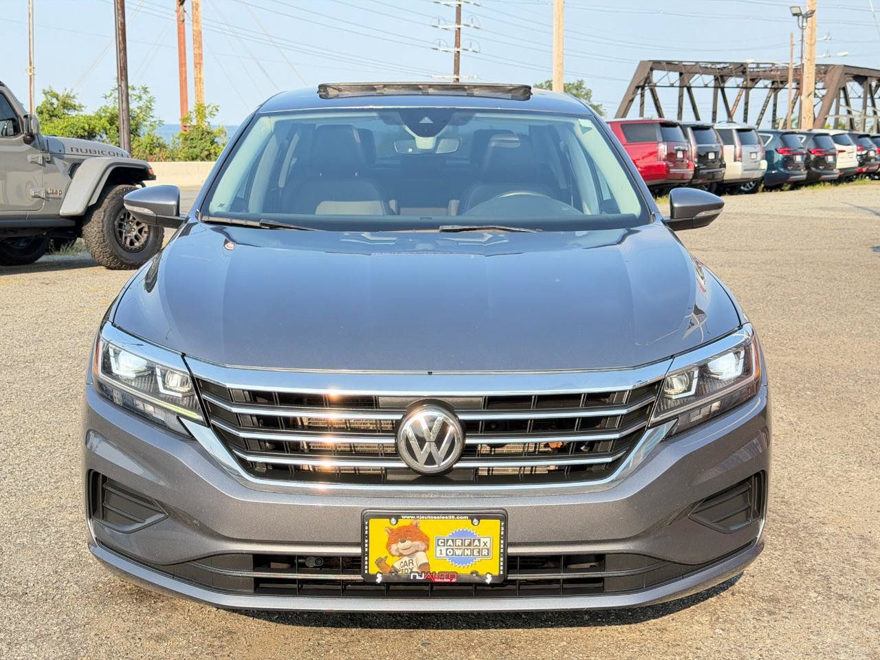 Used 2022 Volkswagen Passat 2.0T SE FWD image 93