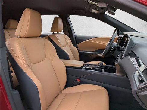Certified 2025 Lexus RX 350 FWD w/ Technology Package image 19
