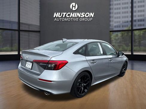 Used 2024 Honda Civic Sport image 3