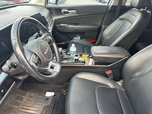 Used 2023 Kia Sportage EX FWD image 12