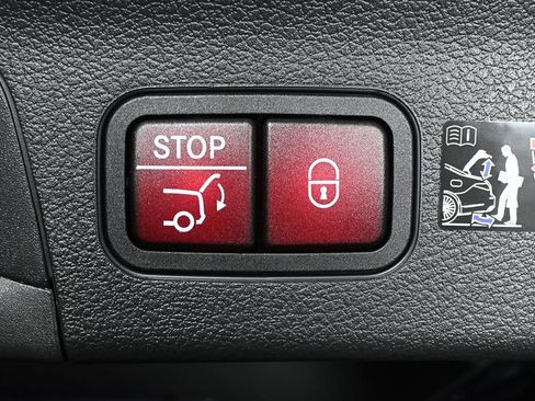 New 2026 Mercedes-Benz GLS 450 4MATIC image 30