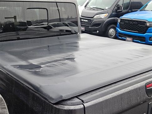 Certified 2024 Jeep Gladiator Sport image 36