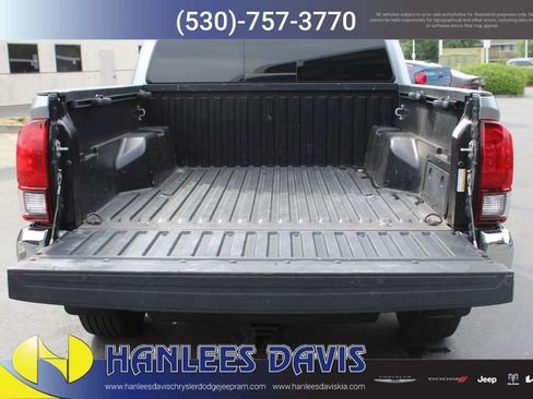 Used 2022 Toyota Tacoma SR5 RWD image 10