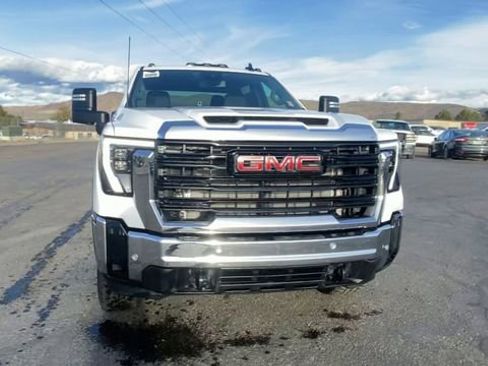 New 2026 GMC Sierra 2500 Pro w/ 1SA Pro Safety Plus Package image 3