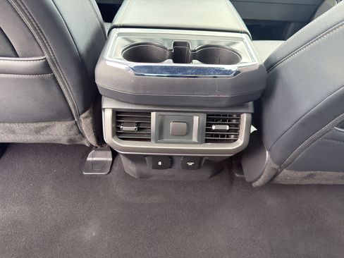 Used 2025 Ford F150 Lariat w/ Bed Utility Package AWD/4WD image 16