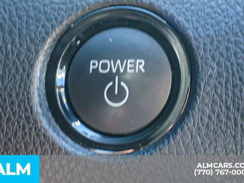 Used 2025 Toyota Camry LE image 46