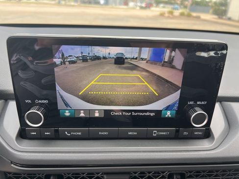 New 2025 Honda Accord SE image 19