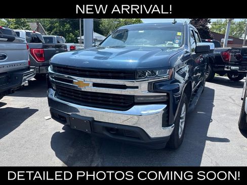 Used 2021 Chevrolet Silverado 1500 LT AWD/4WD image 2