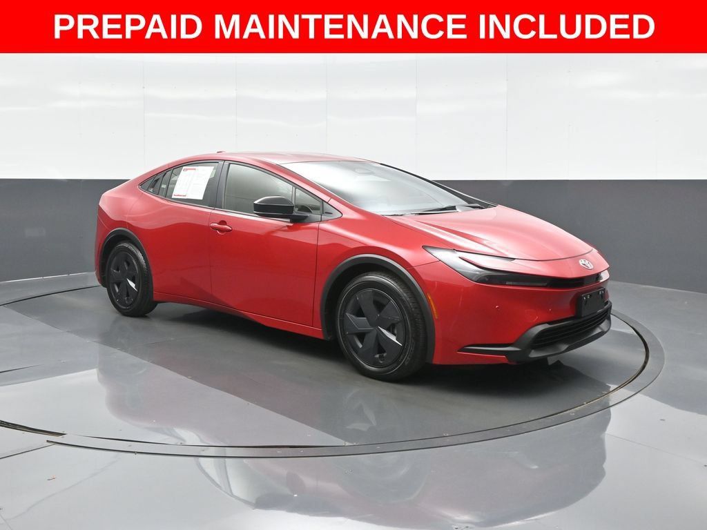 Certified 2025 Toyota Prius LE FWD image 1