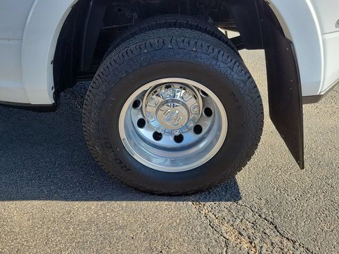 Used 2021 RAM 3500 Limited AWD/4WD image 11