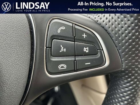 Used 2019 Mercedes-Benz GLC 300 4MATIC image 21