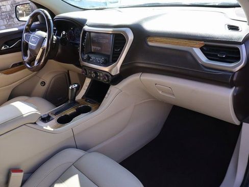 Certified 2019 GMC Acadia Denali w/ Technology Package FWD image 11
