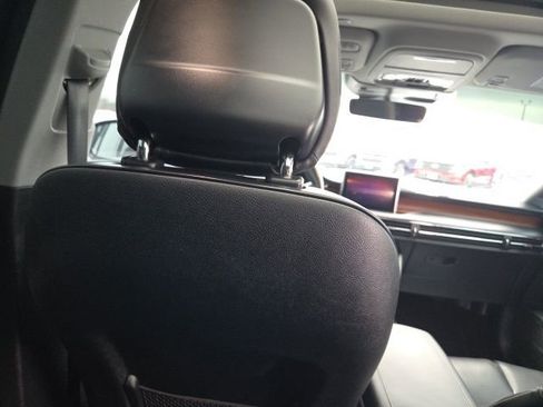 Used 2022 Lincoln Corsair Reserve w/ Equipment Group 201A image 28