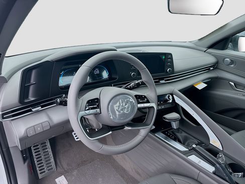 New 2026 Hyundai Elantra Sport FWD image 7