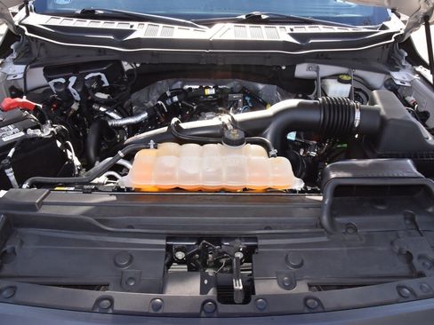 Certified 2022 Ford F150 XLT w/ Equipment Group 302A High image 41