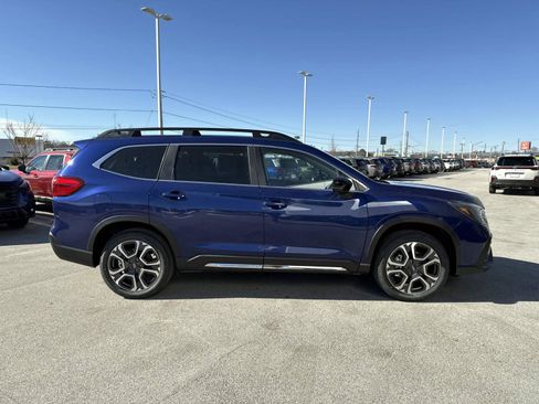 New 2026 Subaru Ascent Limited image 3