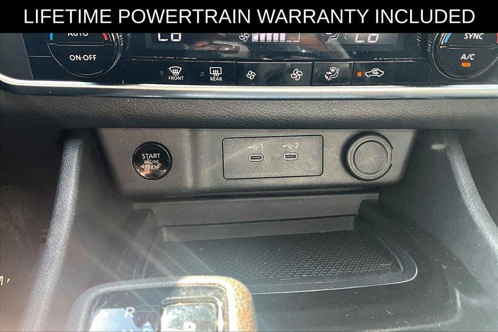 Used 2024 Nissan Rogue SV FWD image 23