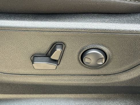 Used 2025 RAM 1500 Lone Star AWD/4WD image 21