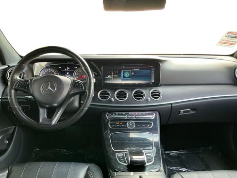 Used 2017 Mercedes-Benz E 300 w/ Premium 1 Package image 11