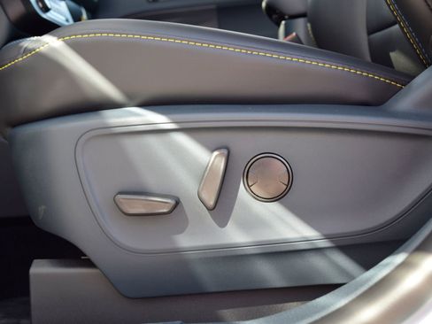 New 2026 Ford Maverick Lobo image 16