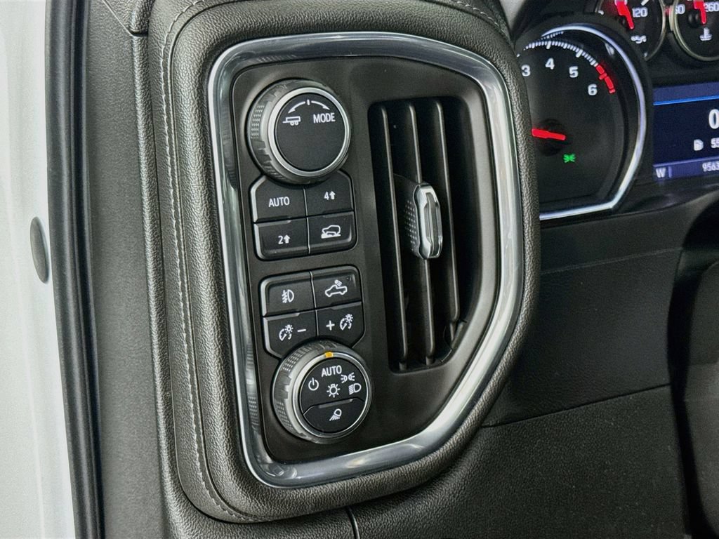 Used 2020 Chevrolet Silverado 1500 RST w/ All-Star Edition AWD/4WD image 11