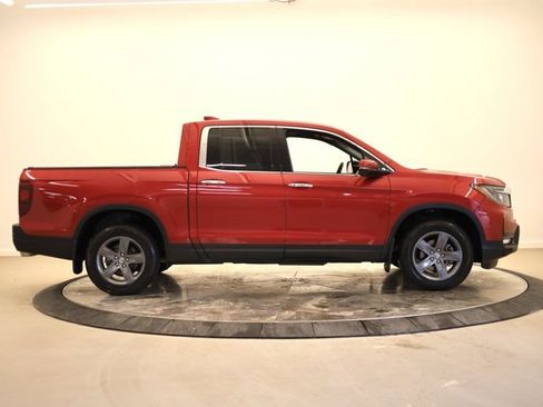 Used 2022 Honda Ridgeline RTL-E image 2