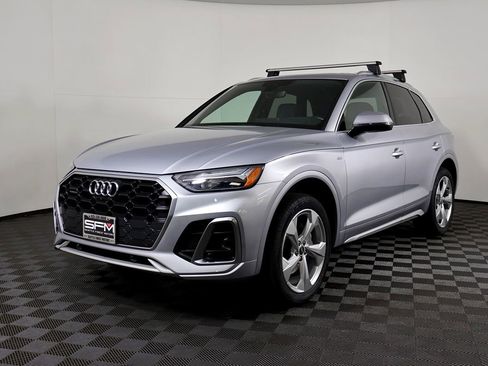 Used 2022 Audi Q5 2.0T Premium Plus image 2