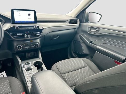 Certified 2025 Ford Escape Active AWD/4WD image 23