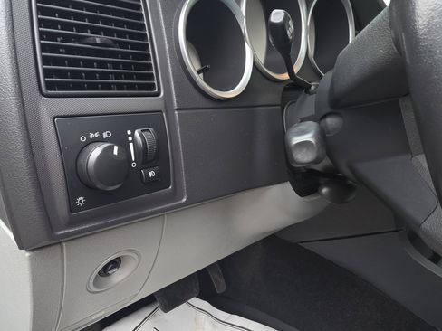 Used 2006 Dodge Charger SRT8 w/ SRT Option Group II image 17