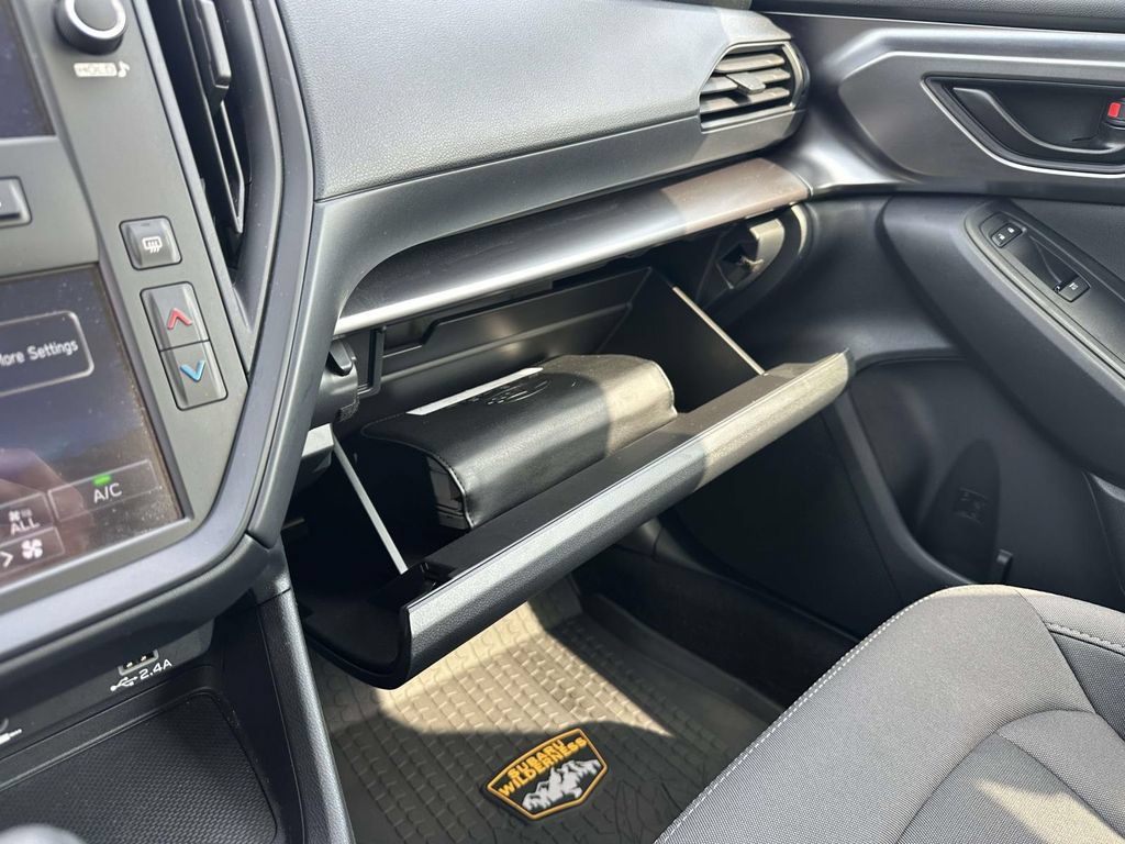 Certified 2024 Subaru Impreza 2.0i AWD/4WD image 16