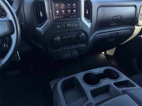 Used 2020 Chevrolet Silverado 1500 Custom Trail Boss w/ Custom Convenience Package image 15